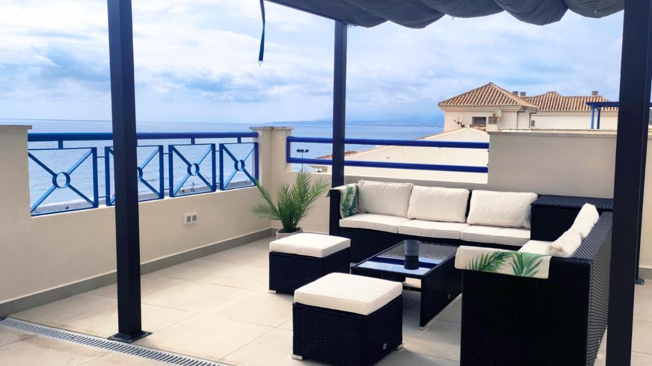 Atico De Albaida Duplex Frente Al Mar Lägenhet Morche Exteriör bild