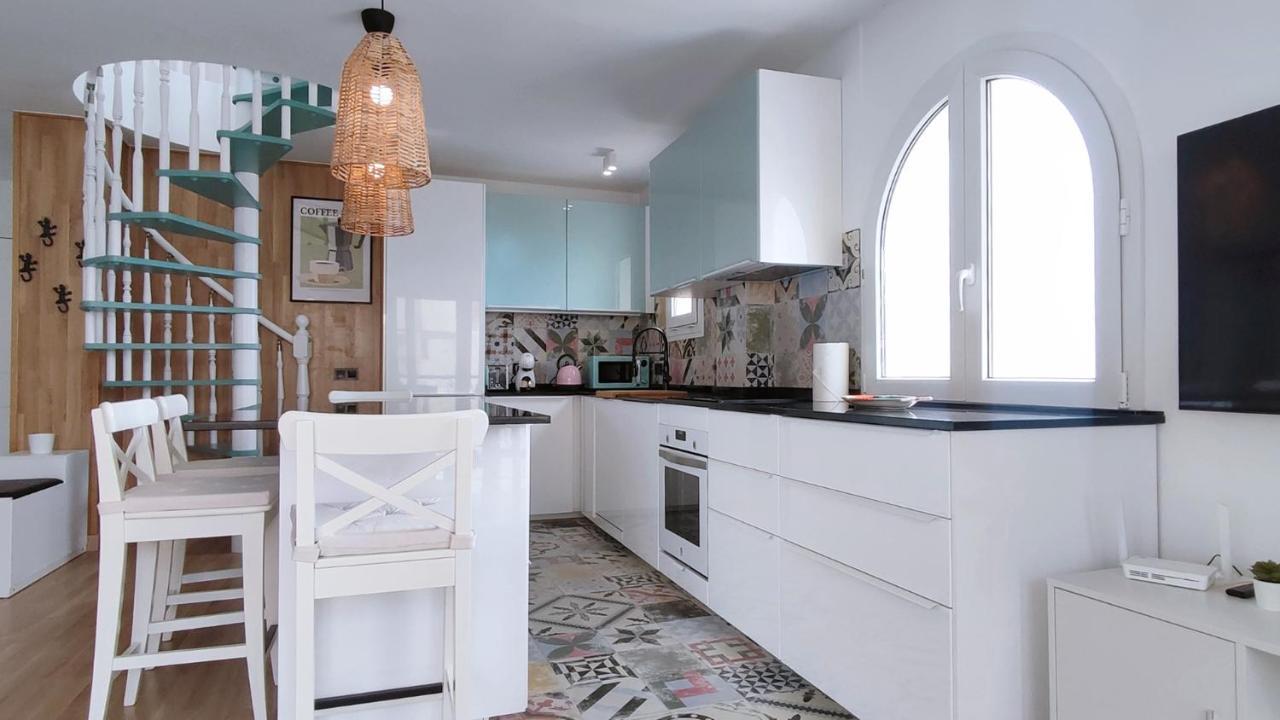 Atico De Albaida Duplex Frente Al Mar Lägenhet Morche Exteriör bild